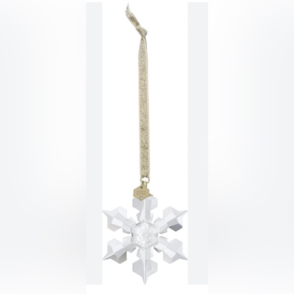 COPY - Swarovski 2022 Annual Ornament - Picture 4 of 6